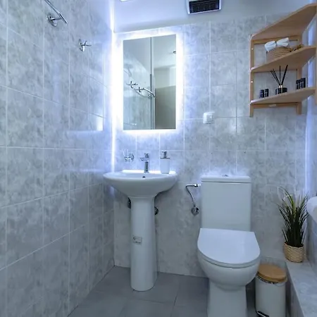 Apartment Center